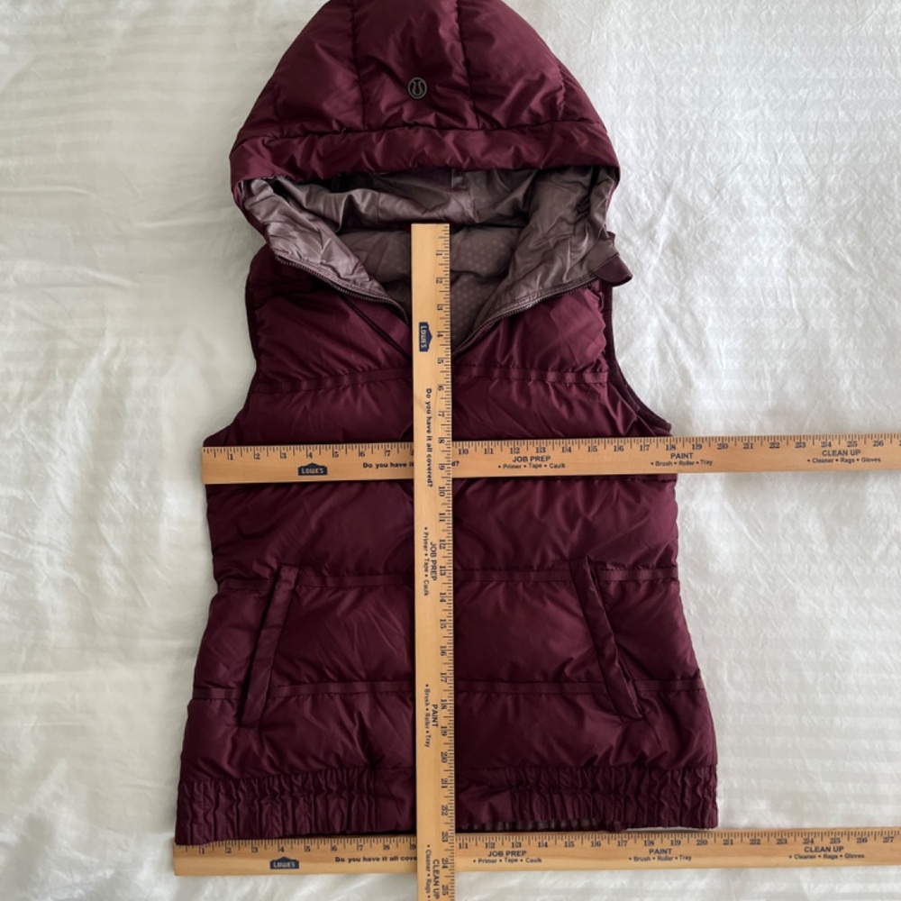 Lululemon Chilly Chill Reversible Puffy Vest Goose Down Bordeaux/Rust Berry - Picture 8 of 12